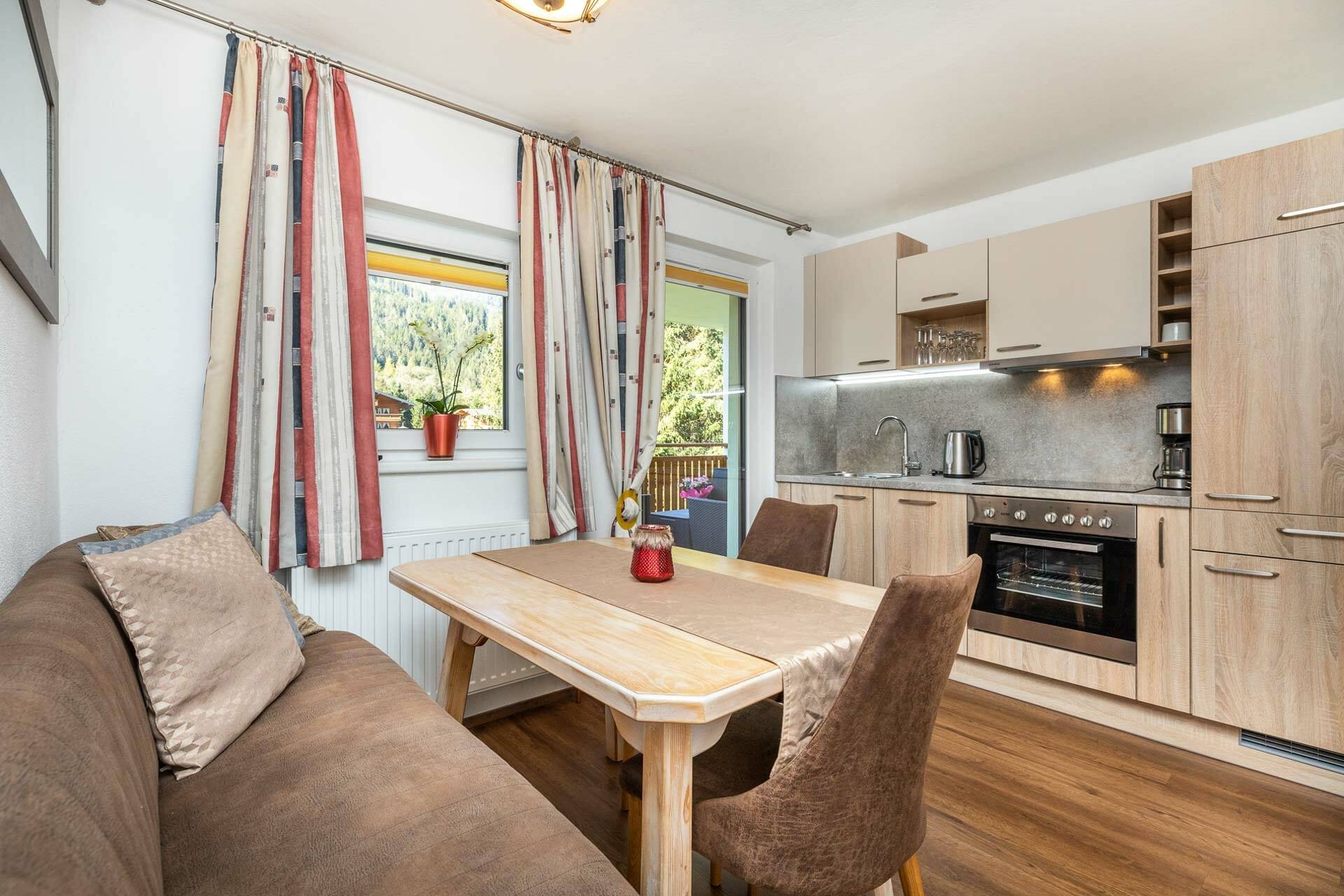 Living room-kitchen of the apartment 3 of the Pension Liebmann