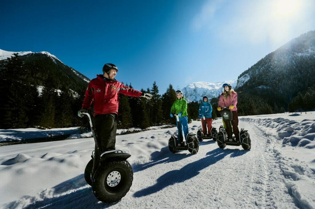 Segwayfahren im Winter in Flachau Winkl